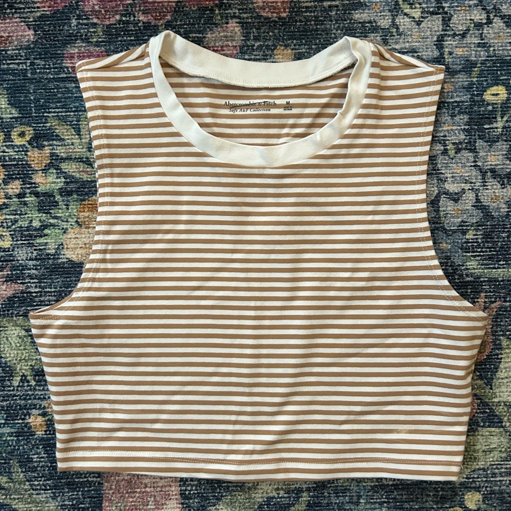 Nude and white cropped tank